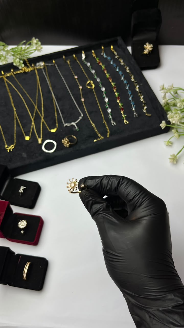 Spark Bloom Ring