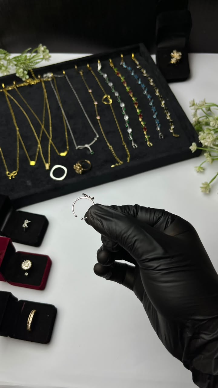 Twin Heart Elegance Ring