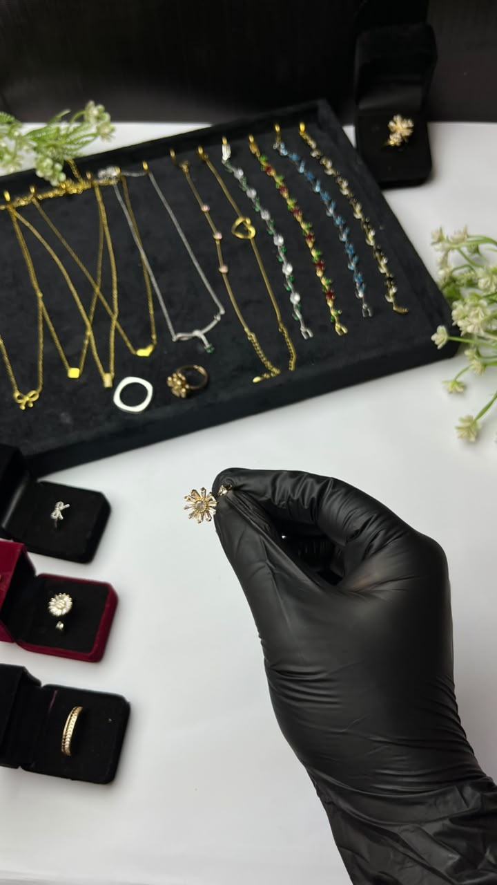 Spark Bloom Ring