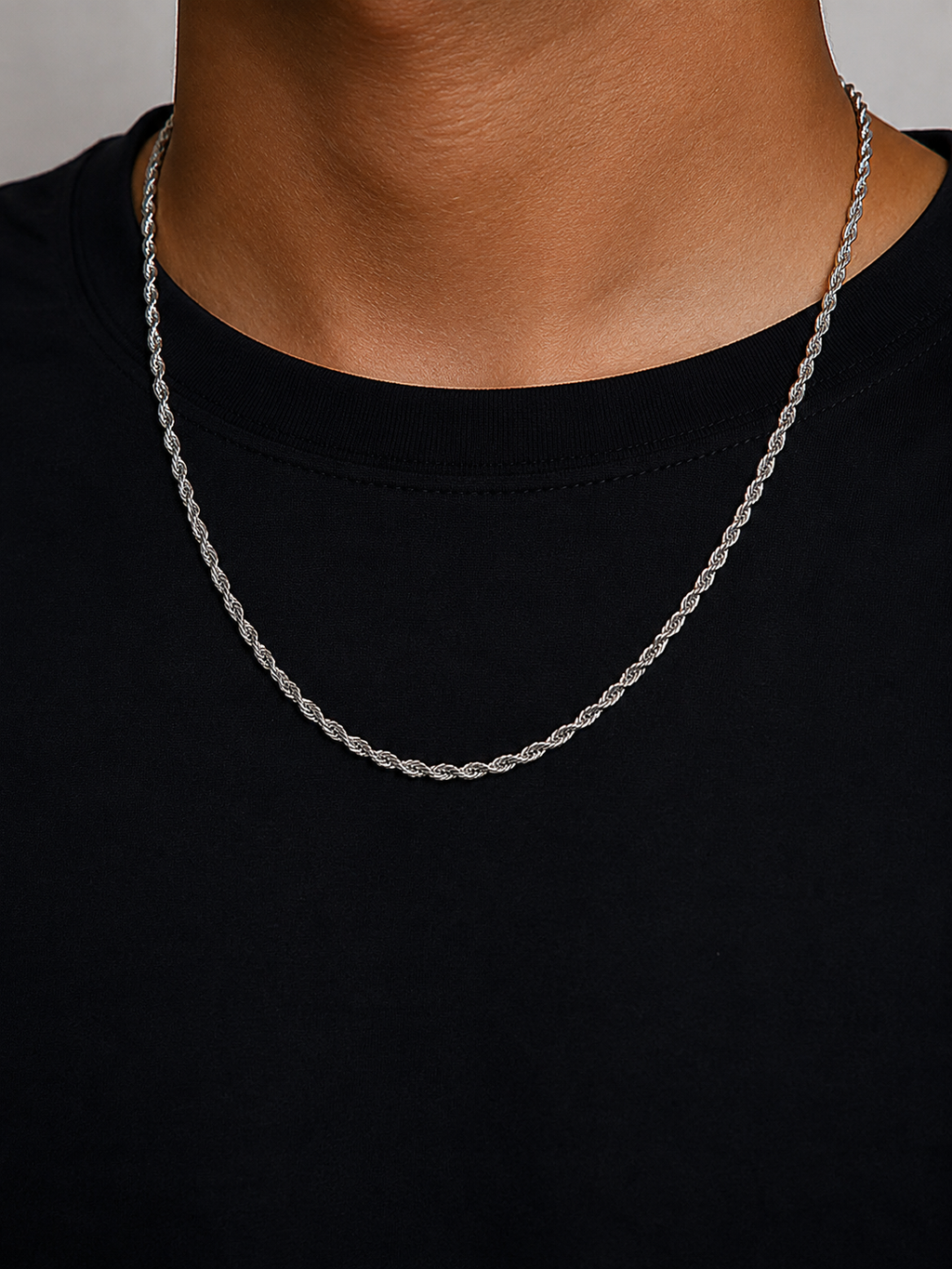 Silver rope chain
