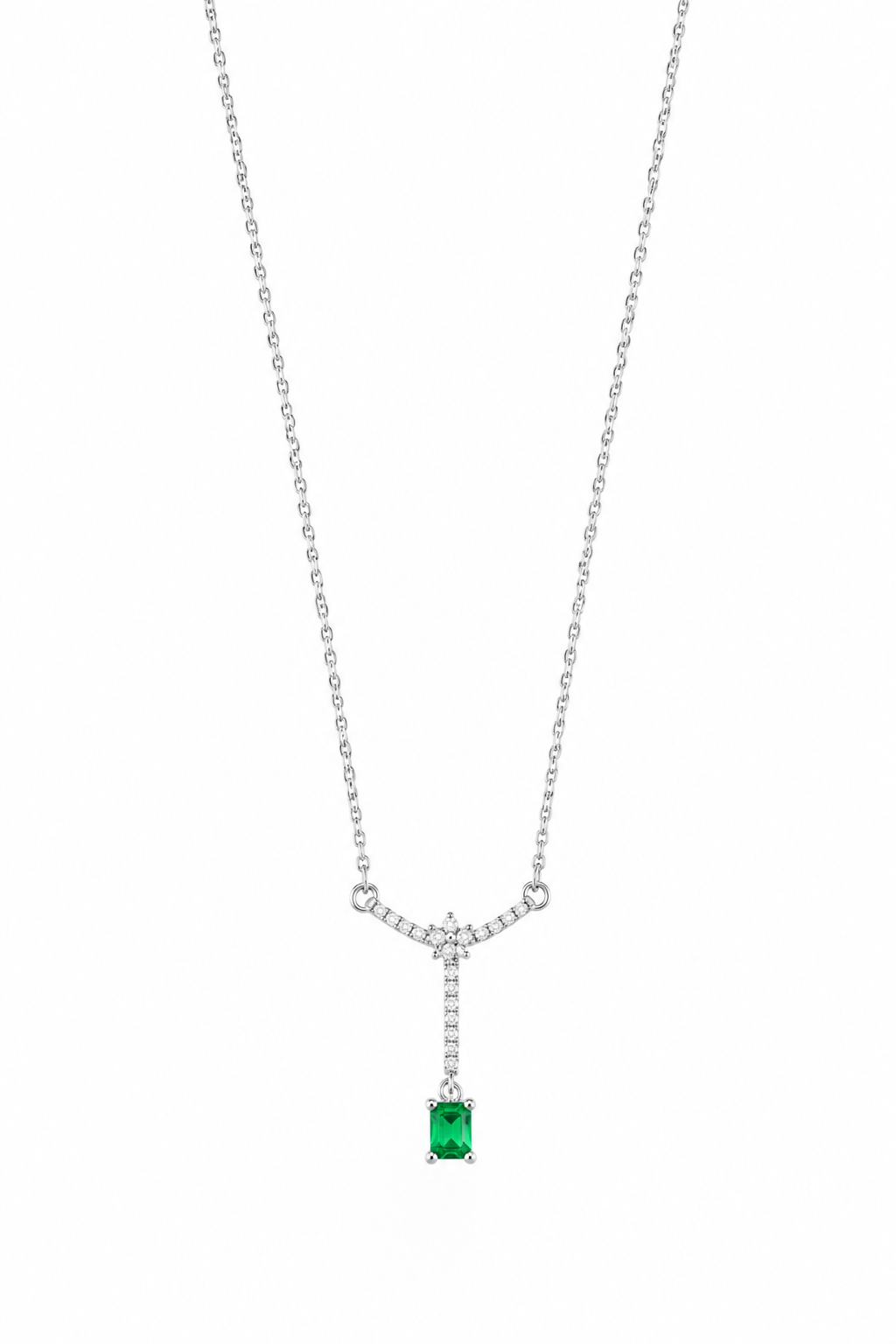 Elegant silver necklace with emerald pendant